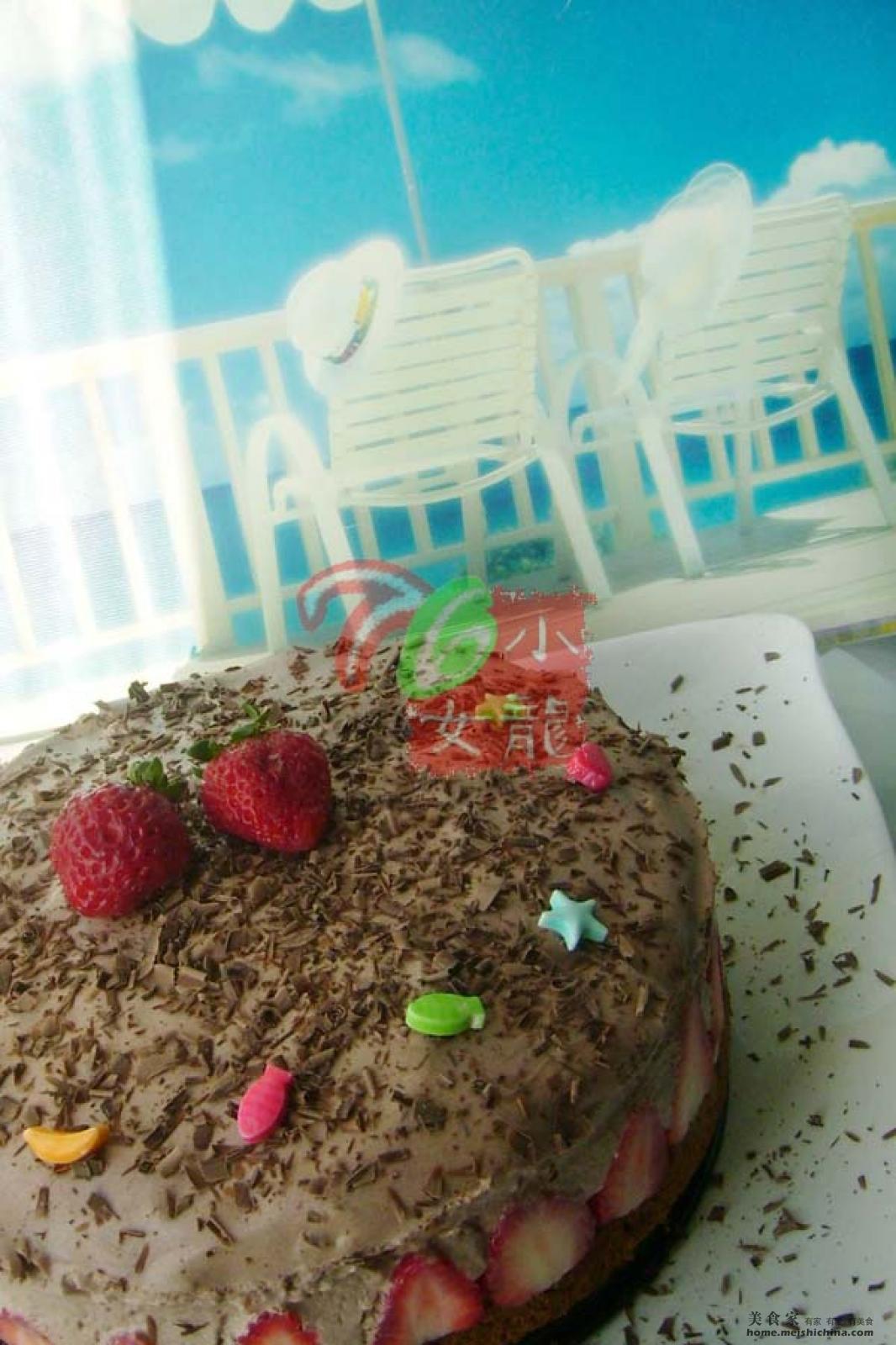 黑森林巧克力淋面裸蛋糕|摄影|产品摄影|chenmiao1107 - 原创作品 - 站酷 (ZCOOL)