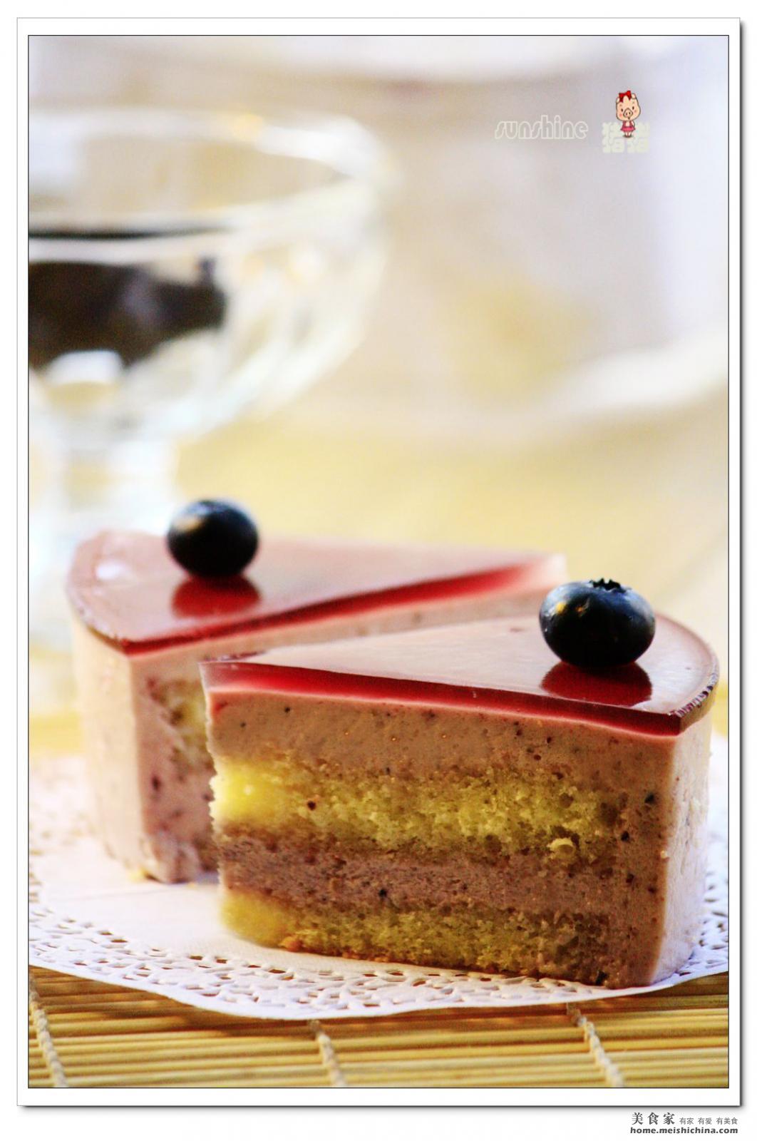 厨苑食谱: 蓝莓慕斯蛋糕 Blueberry Mousse Cake