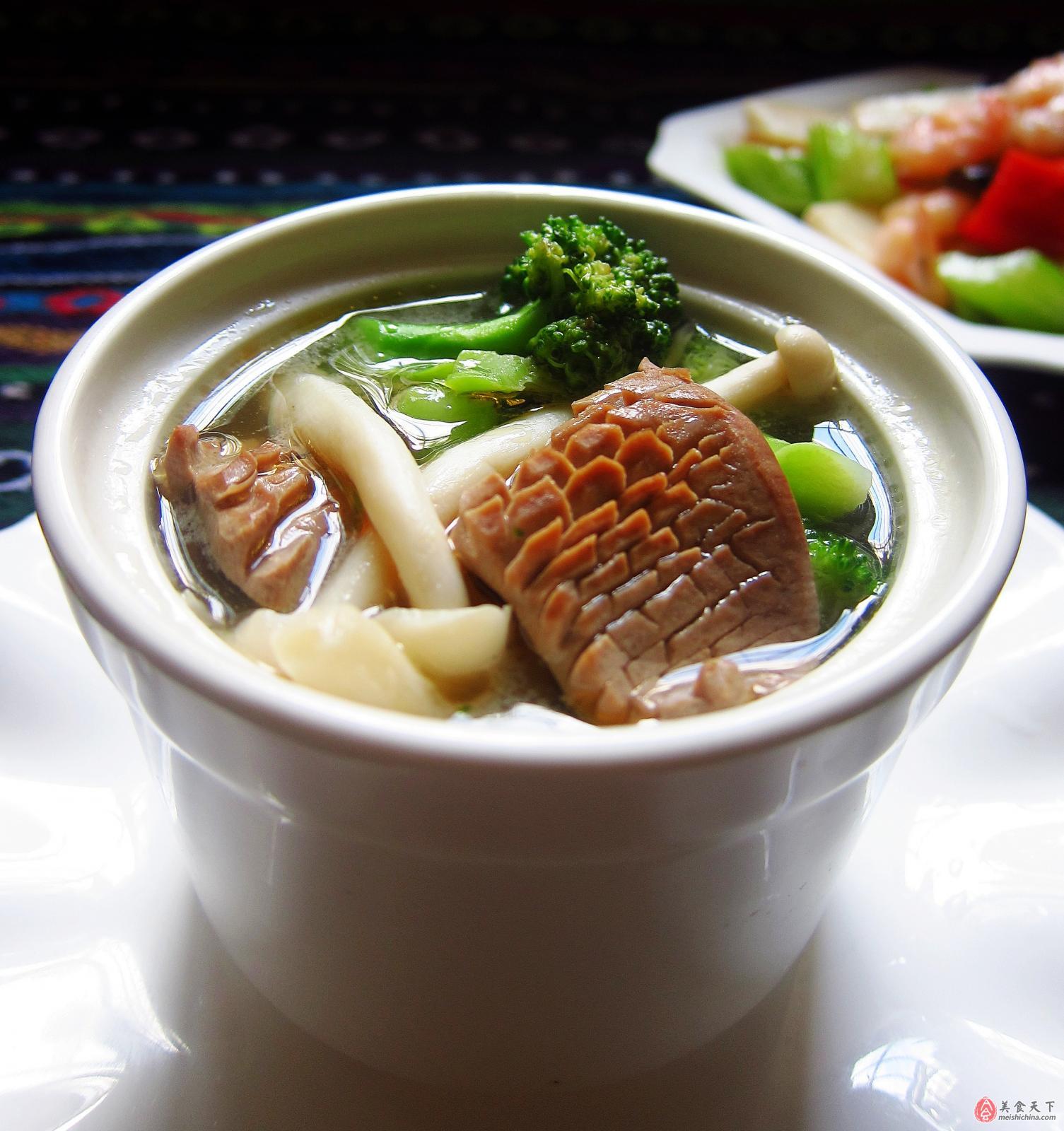 蘑菇肉丸汤怎么做_蘑菇肉丸汤的做法_你最珍贵Gy_豆果美食