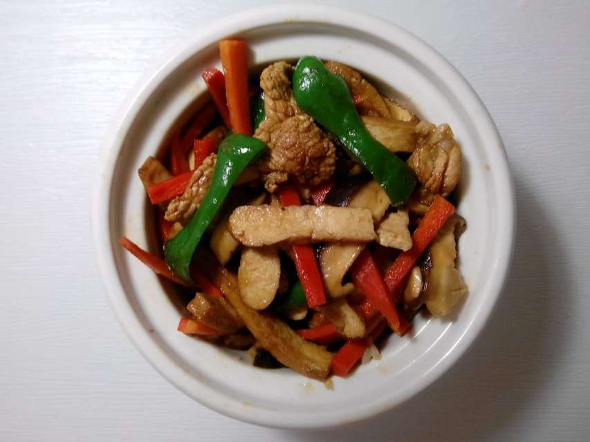 小炒肉盖饭