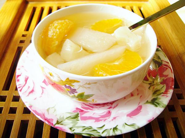 美食家丹妮妮与您分享正宗马蹄香梨橘子水做法