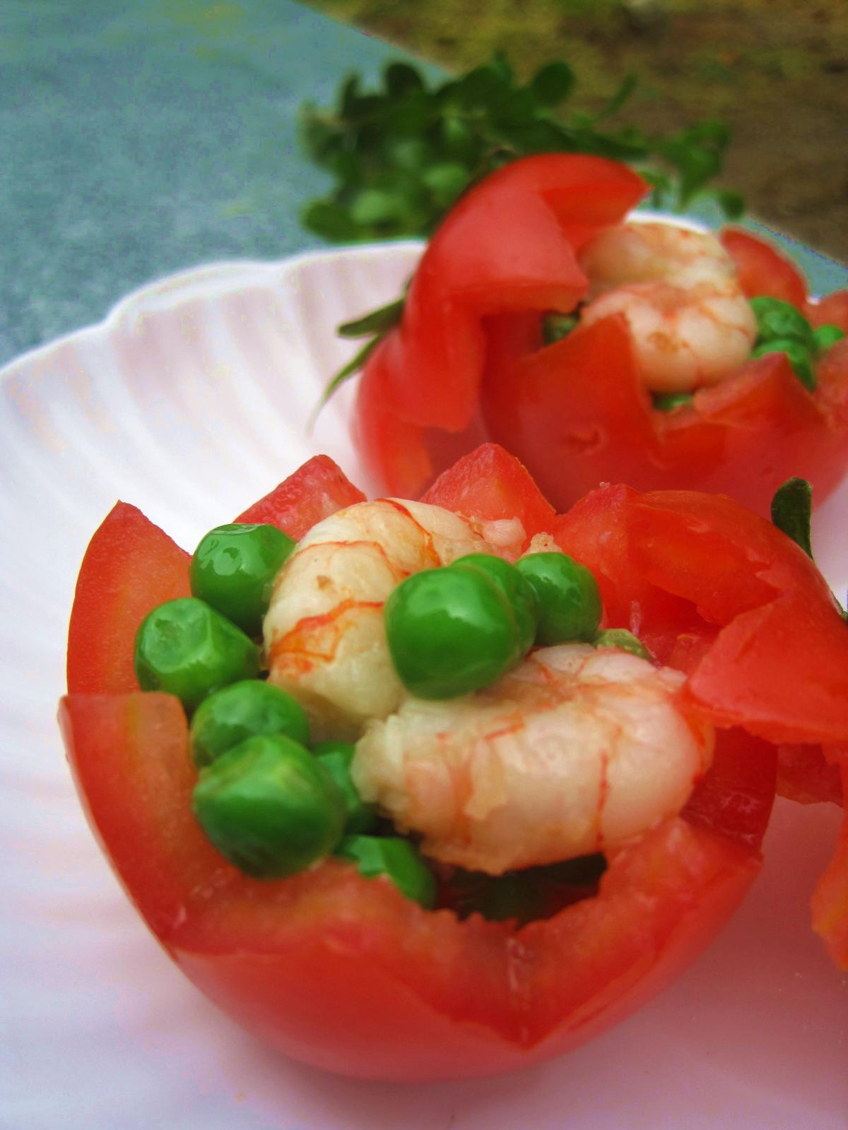 美食家小语儿与您分享正宗豌豆虾仁西红柿盅做