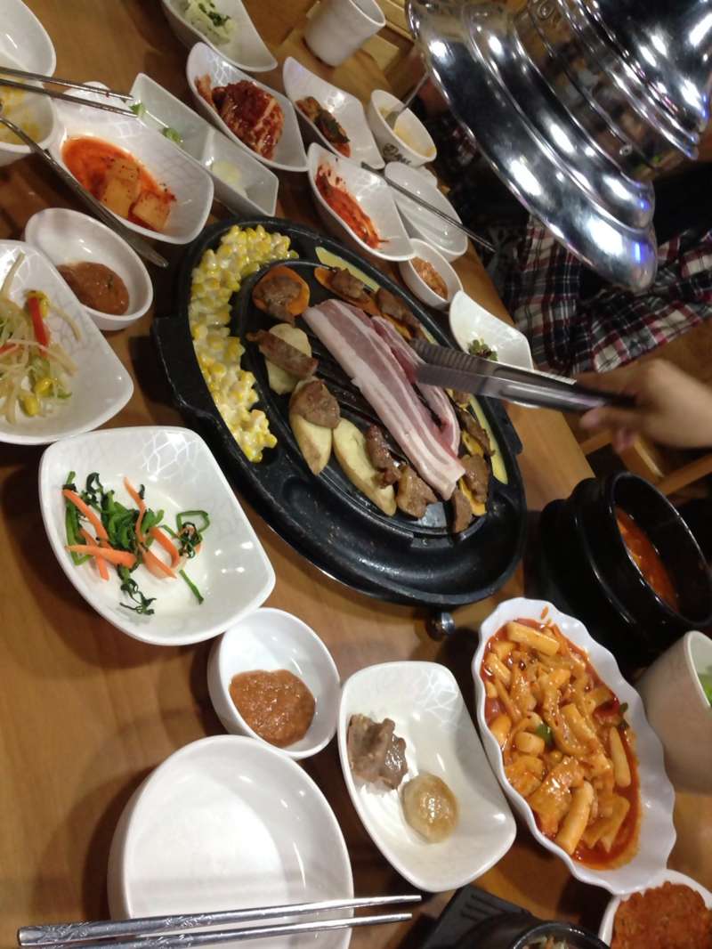 韩国料理。好好吃。_随拍_随手拍美食