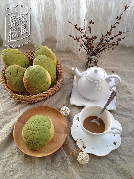 美食家异族极限与您分享正宗香酥绿茶包做法_