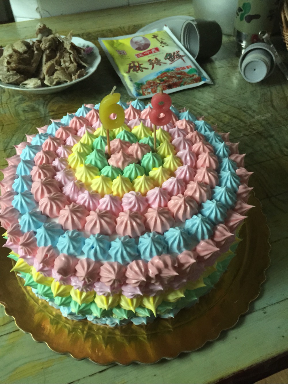 公公生日!做个蛋糕祝身体健康,长命百岁!_随拍