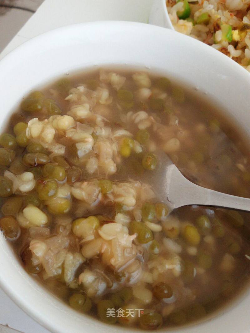 早餐 冰糖绿豆沙 泡菜芦笋蛋炒饭