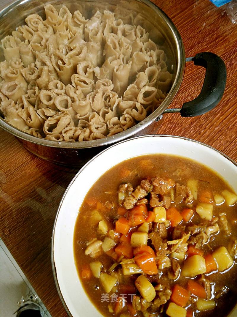 羊肉臊子莜面栲栳栳