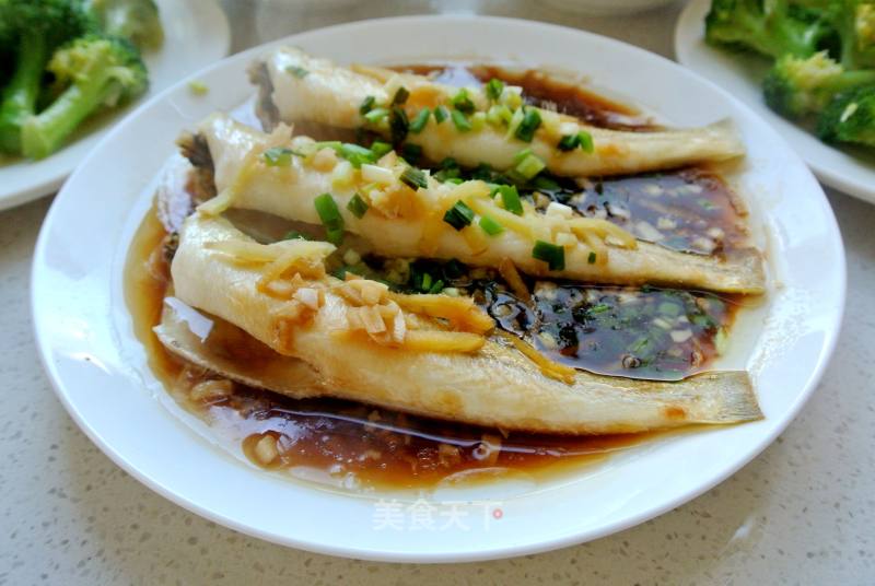 沙尖鱼,是我们北海常见的一种海鱼,肉质鲜美,清