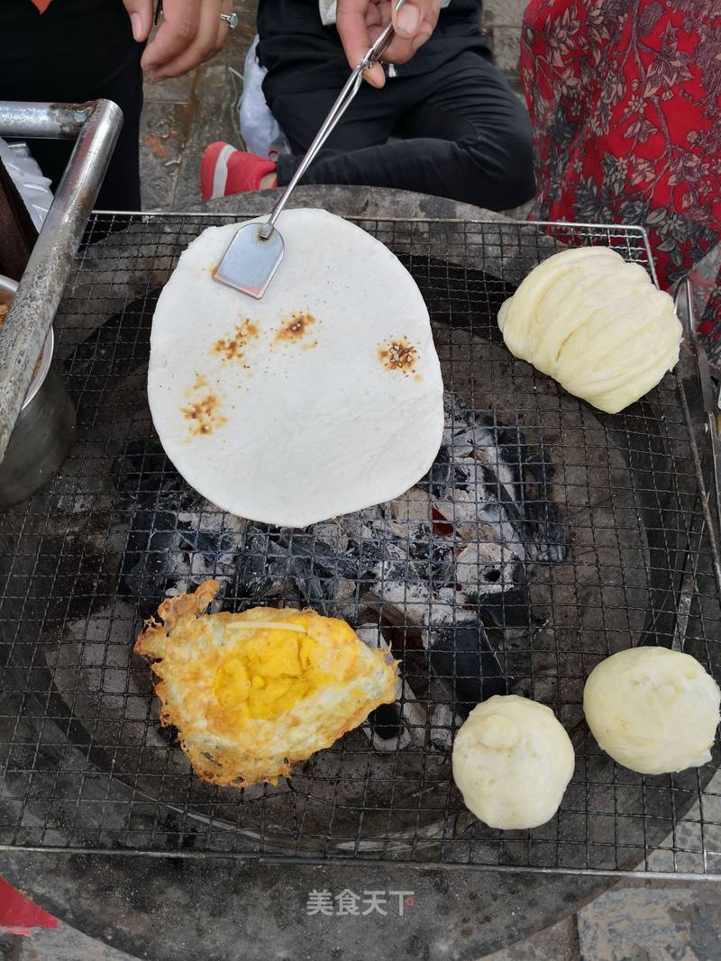 街头美食#云南大理烧饵块