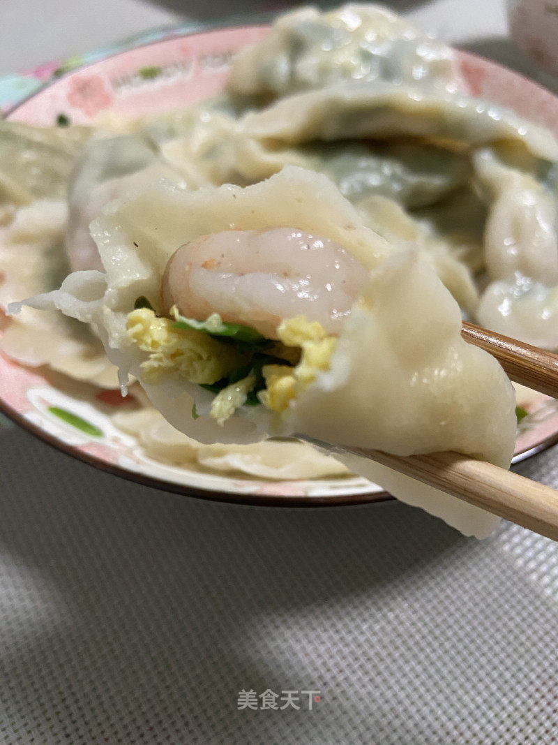 早餐虾仁韭菜鸡蛋水饺