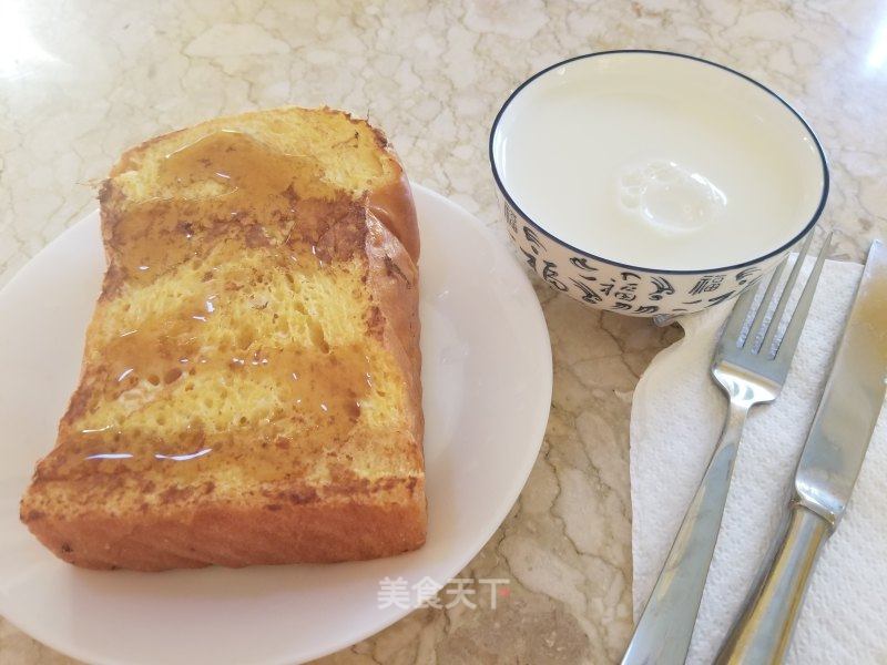 早餐#面包,牛奶