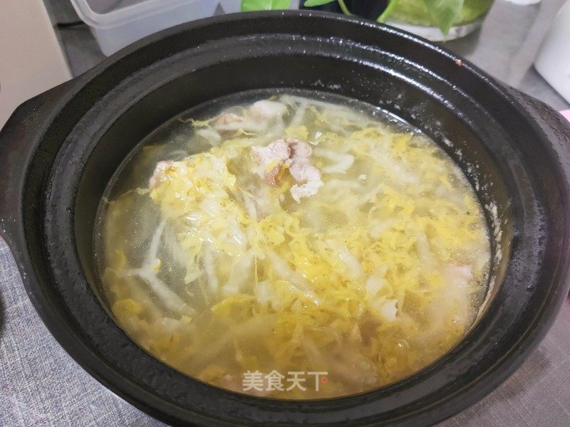 砂锅粉丝酸菜煲