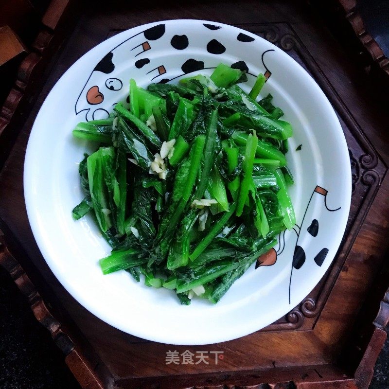 十月碎片核桃油炒油麦菜