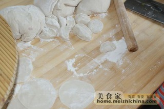 胶东大馅水饺的做法步骤：8