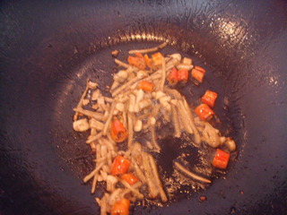 菠萝脆皮虾的做法步骤：5