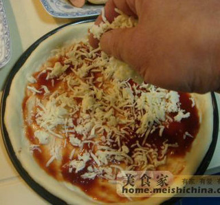 意大利披萨饼的做法步骤：13