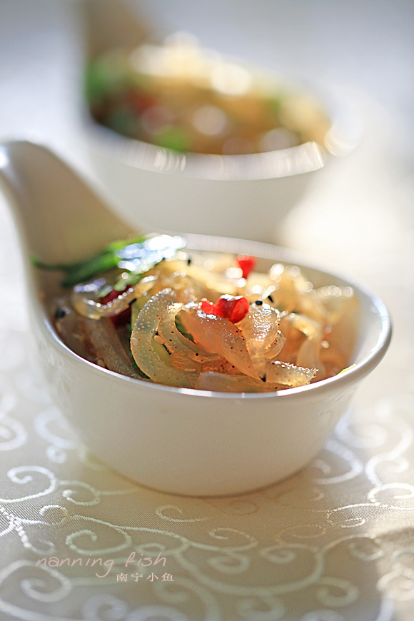 查看 凉拌海蜇丝 的成品图 - 菜谱 - 美食家 美食