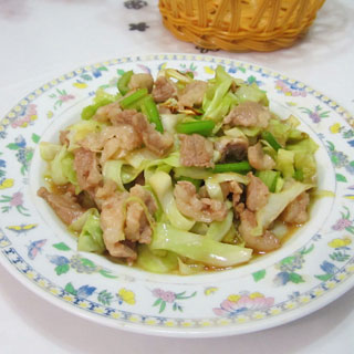 圆白菜炒肉