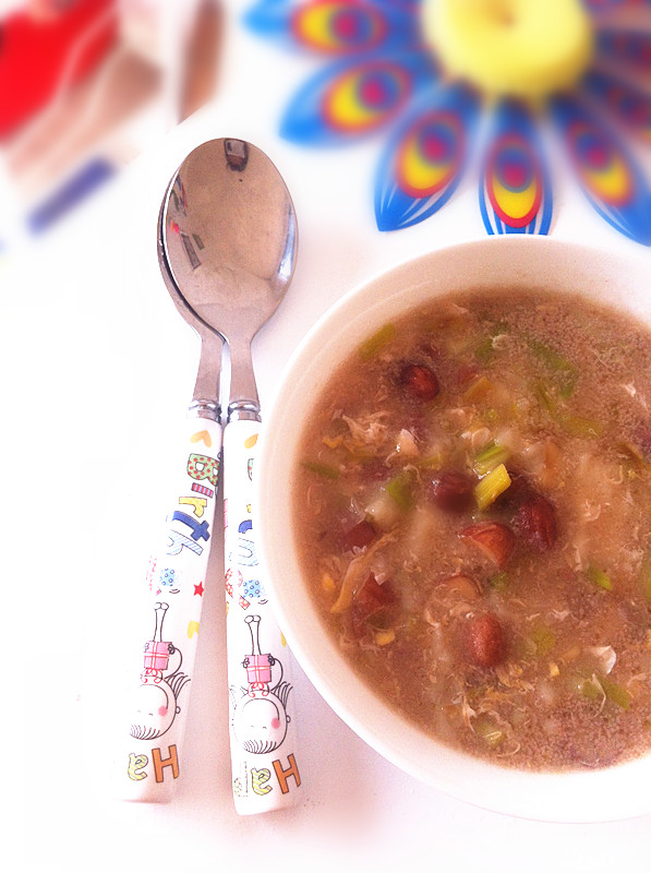 查看 蒜黄花生疙瘩汤 的成品图 - 菜谱-美食天下