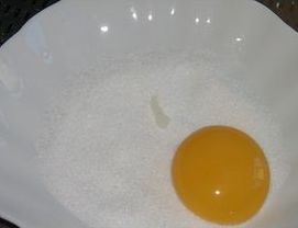 快速自製鹹蛋黃的做法步驟：2