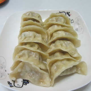 蒸好的饺子.