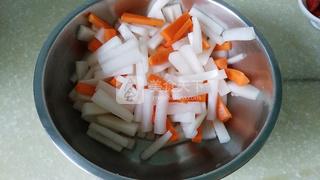 酸辣萝卜---一道开胃小菜的做法步骤：5
