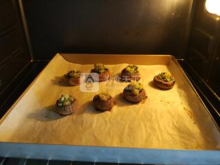 黑椒三鲜烤蘑菇#ACA烘焙明星大赛#的做法步骤：5