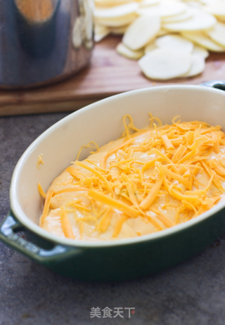 奶酪燴土豆南瓜泥的做法步驟：2