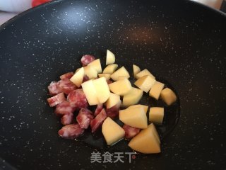 牛油果土豆腊肠焖饭941 / 作者:爱生活爱美食 / 帖子ID:180897