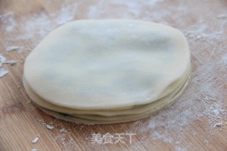 剩余饺子皮的妙用--香葱千层饼 - 襄阳襄州网
