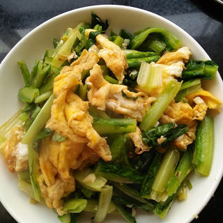 油麦菜炒鸡蛋