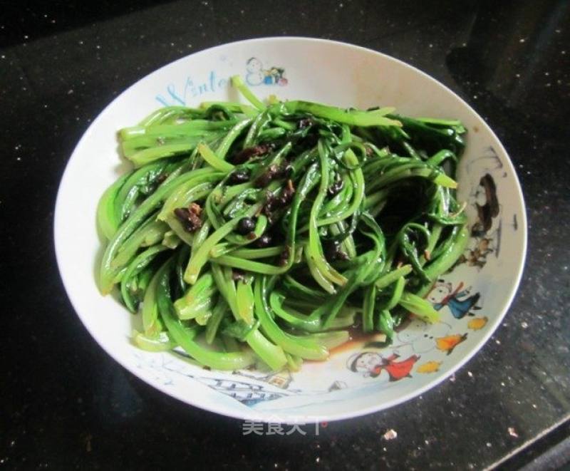 鲮鱼豆豉炒油麦菜的做法