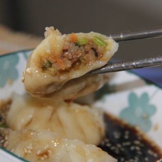 芹菜三鲜水饺
