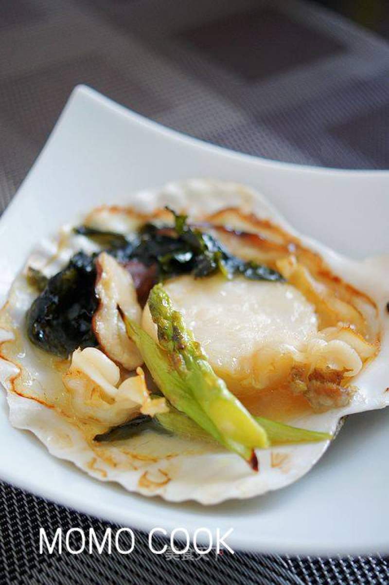 日式黄油烤扇贝的做法 零厨艺的日式黄油烤扇贝 日式黄油烤扇贝怎么做 Momocook的菜谱 美食天下