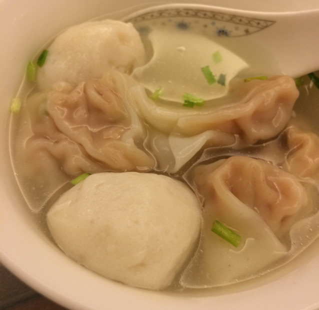 苦菊水饺+鱼丸馄饨的做法