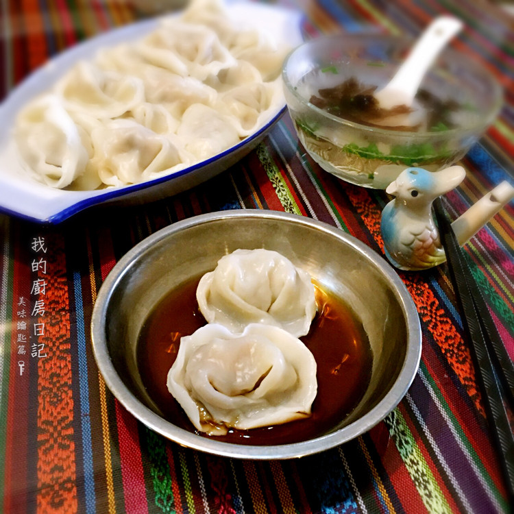 巧烧冰冻馄饨的做法