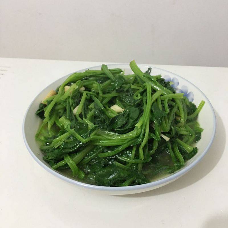 炒菠菜的做法