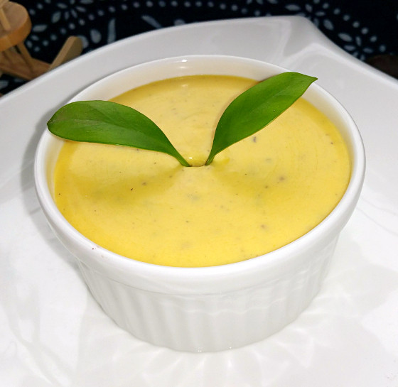 荷兰酱汁(Hollandaise Sauce)的做法