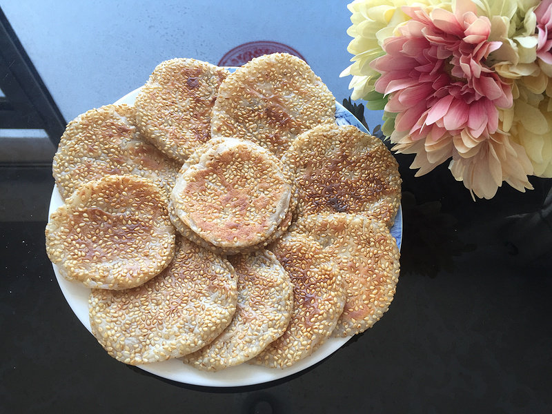 糯米芝麻小饼的做法