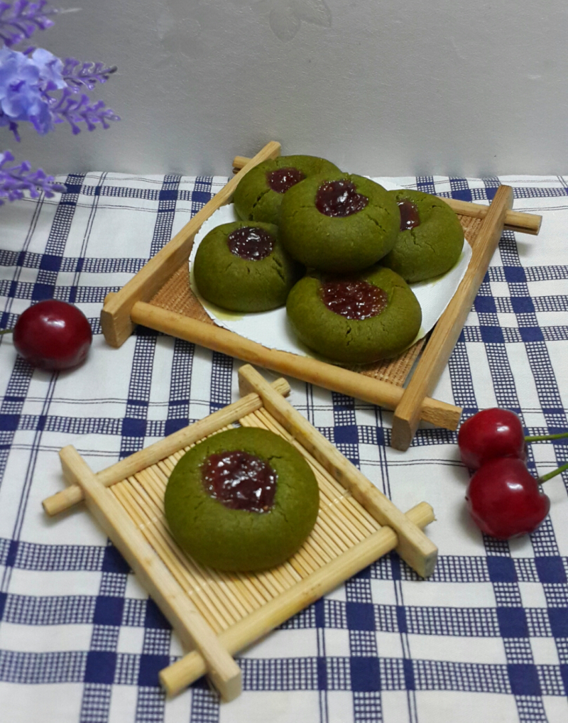 抹茶果酱酥饼的做法