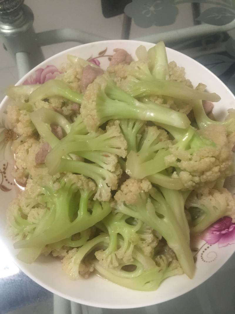 肉片炒菜花的做法