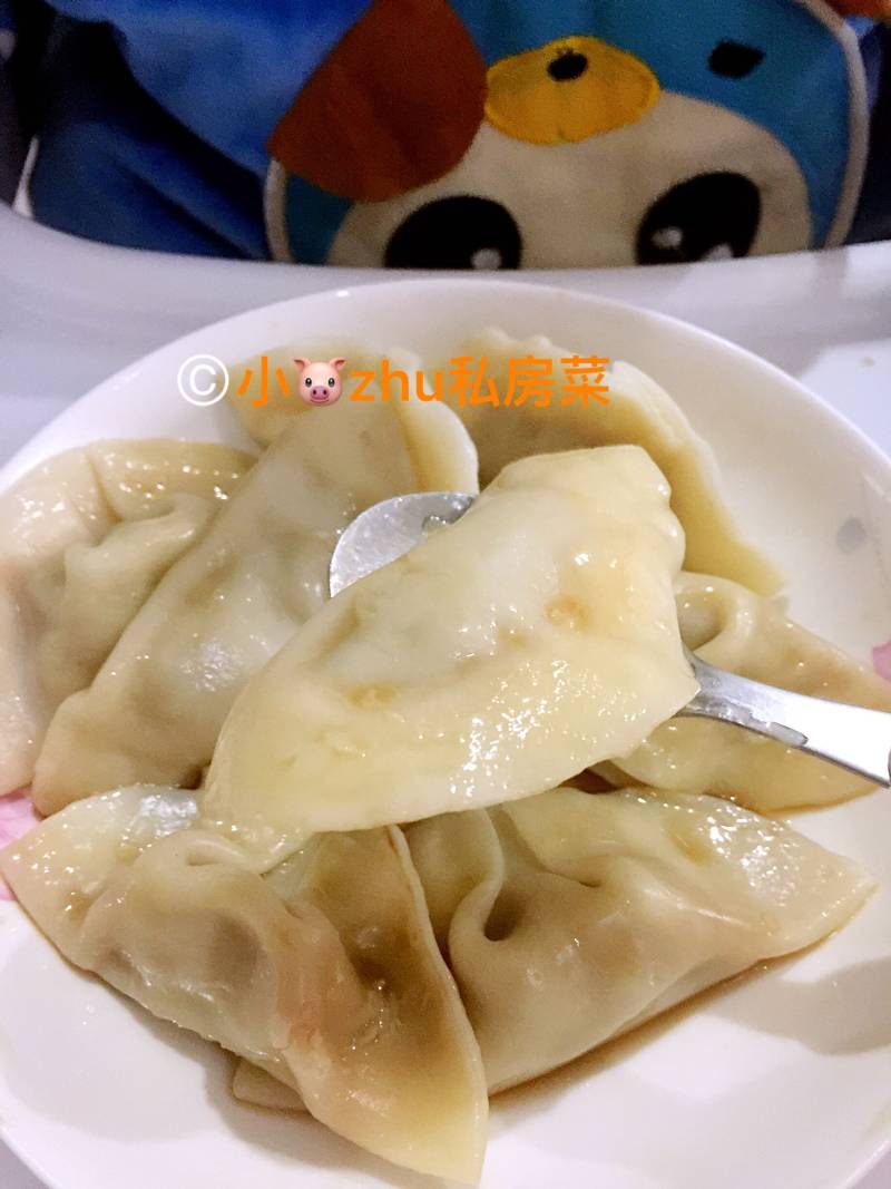 青萝卜猪肉饺子的做法