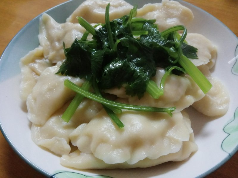 大葱猪肉饺的做法