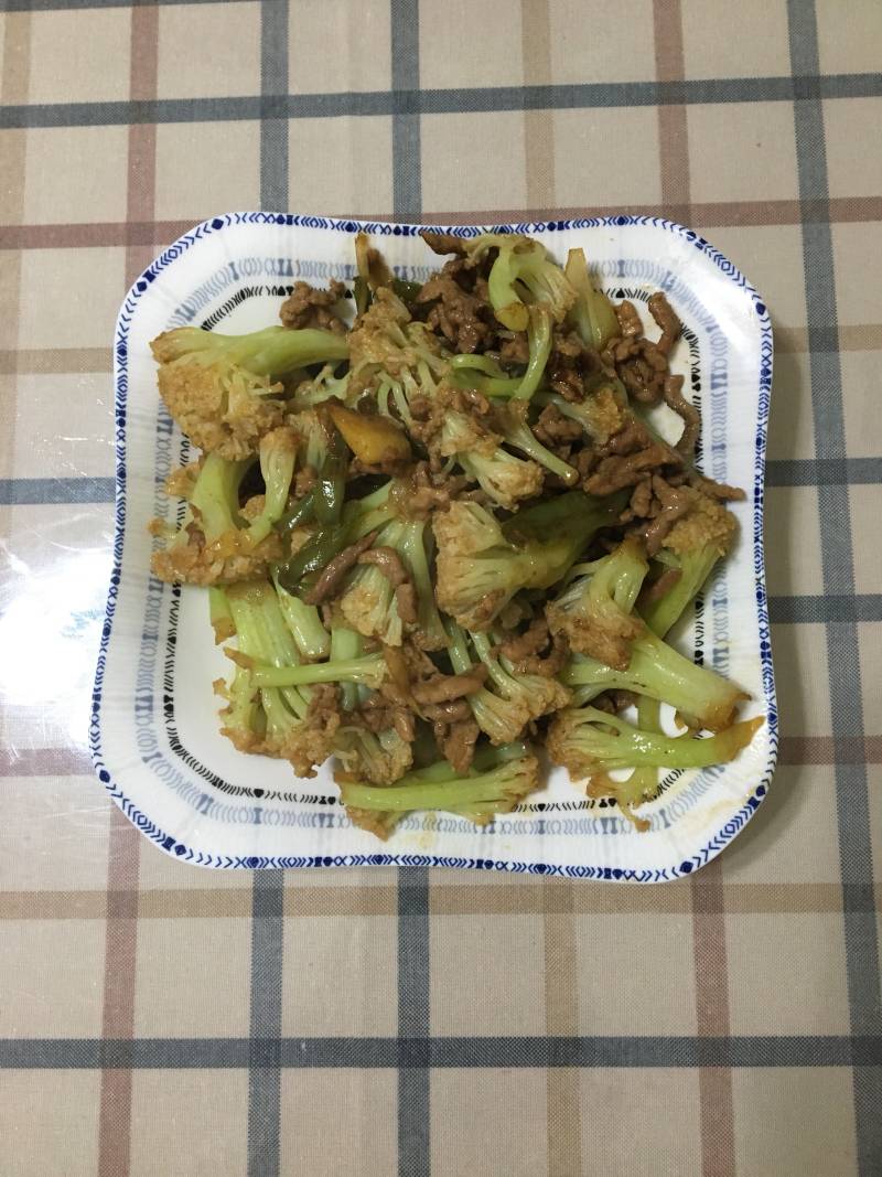 肉丝炒有机花菜的做法