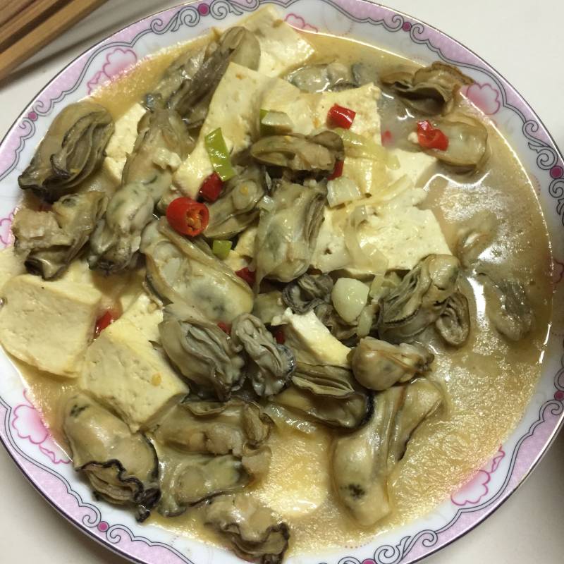 牡蛎炖豆腐的做法