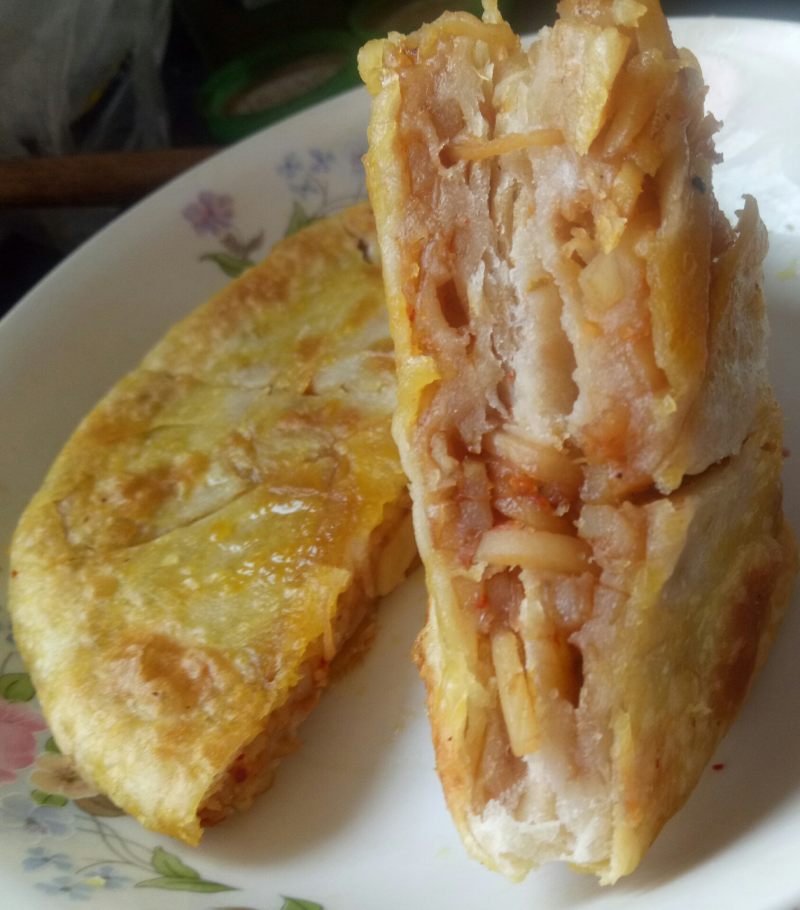 电饭锅土豆辣子煎饼的做法