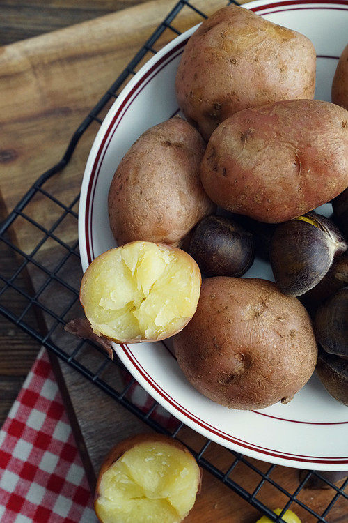 蒸土豆栗子的做法