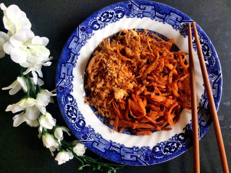 麻辣味鸡肉干（丝）的做法