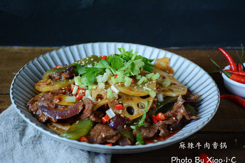 麻辣牛肉香锅的做法