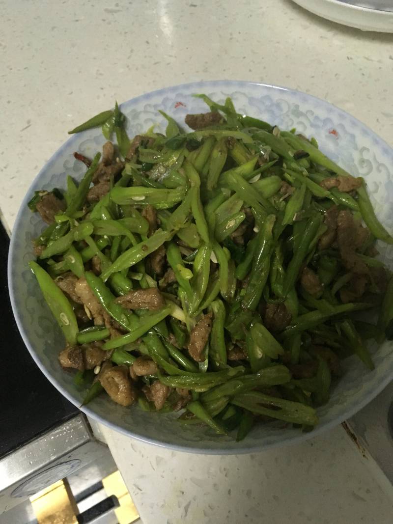 四季豆炒肉的做法